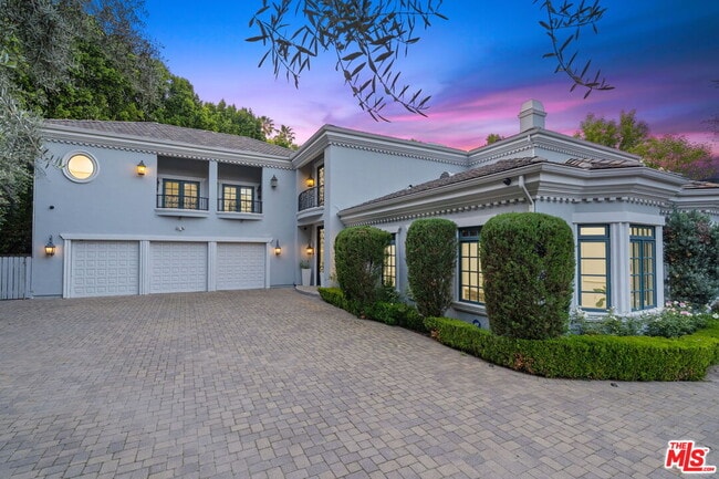 4923 Amigo Ave in Los Angeles, CA - Building Photo - Building Photo