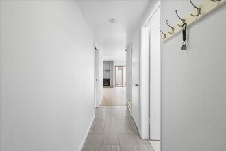 1141 Verdemar Dr in Alameda, CA - Building Photo - Building Photo