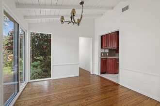 1524 Coolidge Ave in Pasadena, CA - Foto de edificio - Building Photo