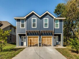 813 Fenet St in McKinney, TX - Building Photo