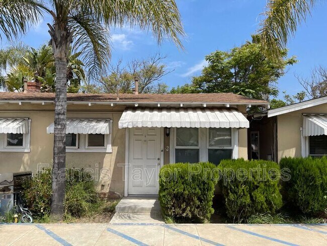 1214 S Escondido Blvd