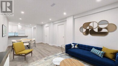 36 Farley Crescent in Toronto, ON - Building Photo - Building Photo