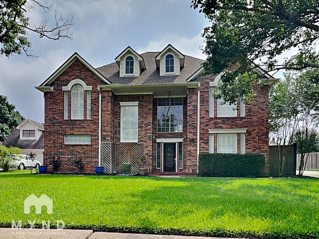 property at 1306 Silverleaf Dr