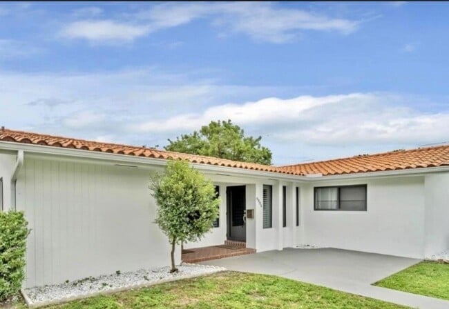 property at 6005 NW 39th St