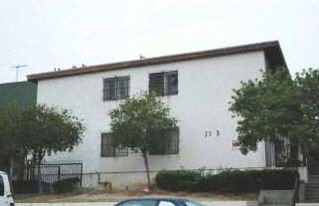 1953 S La Salle Ave in Los Angeles, CA - Building Photo