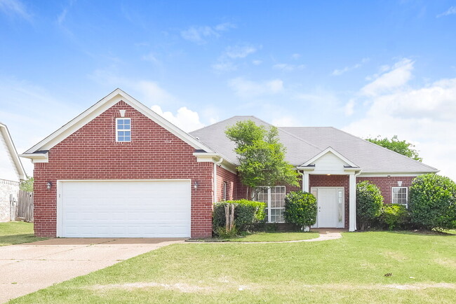 property at 8426 Linda Shore Cove