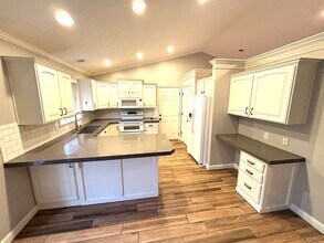 459 E 900 N in Springville, UT - Building Photo - Building Photo