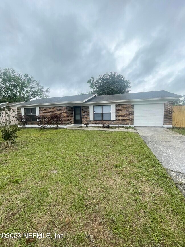 property at 7976 Shircliff Dr