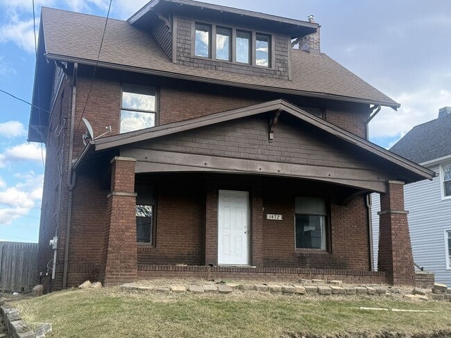 property at 1432 Louisiana Ave NW