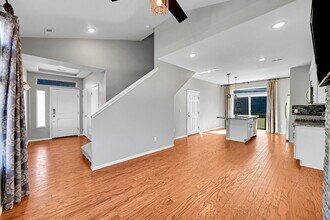 26286 E Byers Pl in Aurora, CO - Building Photo - Building Photo