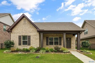 17246 Chelsea St in Athens, AL - Building Photo