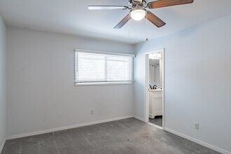 Woodview Apartments in Orchard Park, NY - Foto de edificio - Interior Photo