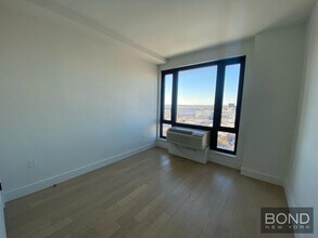 635 Fourth Avenue in Brooklyn, NY - Building Photo - Building Photo