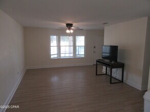 1317 Chestnut Ave in Panama City, FL - Building Photo - Building Photo
