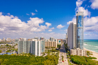 Ritz-Carlton Residences at Sunny Isles Beach in Sunny Isles Beach, FL - Building Photo - Building Photo