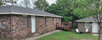 504 Buena Vista Ave, Unit 504 Buena Vista in Van Buren, AR - Building Photo