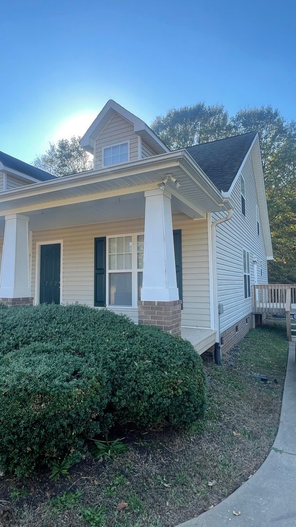 112 Bentwood Cir in Spartanburg, SC - Building Photo - Building Photo