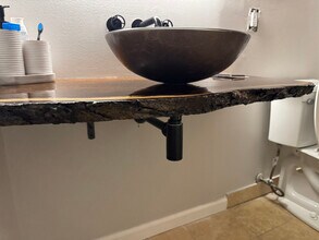 1913 Newhaven Dr in Essex, MD - Building Photo - Building Photo