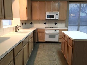 2205 Red Maple Rd in Flower Mound, TX - Building Photo - Building Photo