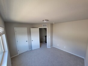 7046 Silvergrass Dr in Colorado Springs, CO - Building Photo - Building Photo