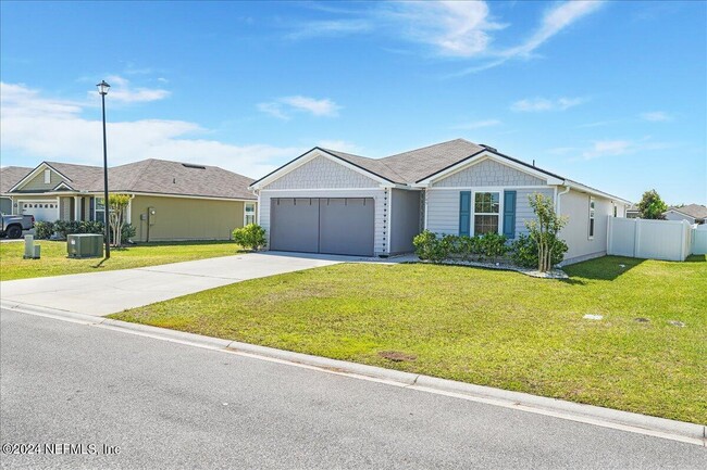 2165 Pebble Point Dr in Green Cove Springs, FL - Building Photo - Building Photo