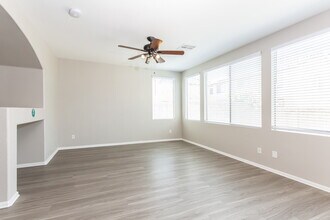 1945 Barrel Oak Ave in North Las Vegas, NV - Building Photo - Building Photo