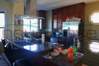 176 Hillside St-Unit -3 in Boston, MA - Foto de edificio - Building Photo