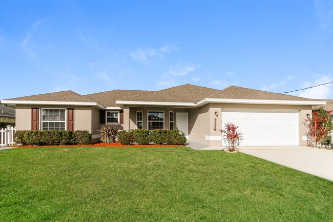 property at 4258 SW Tuscol St