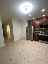 9647 Tivoli Villa Dr in Orlando, FL - Building Photo - Building Photo