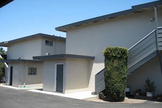 387 Clifton Ave in San Jose, CA - Building Photo - Building Photo