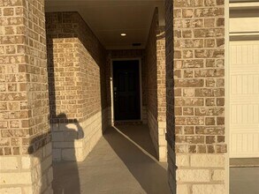 1705 Kruppa Dr in Little Elm, TX - Foto de edificio - Building Photo