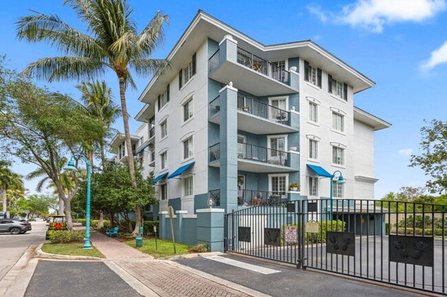 255 NE 3rd Ave, Unit 255 NE 3rd Avenue 2-407 in Delray Beach, FL - Foto de edificio - Building Photo