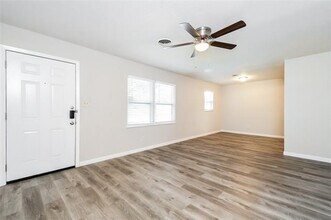 4921 Rector Ave in Fort Worth, TX - Building Photo - Building Photo