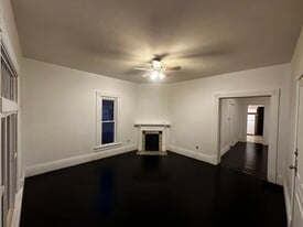 717 E Center St, Unit 717 1/2 in Marion, OH - Building Photo