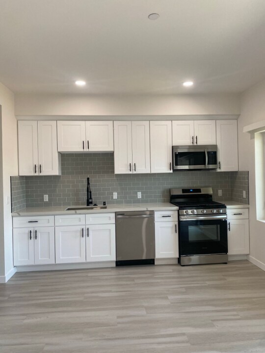 2341 Ulric St in San Diego, CA - Building Photo