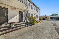 5732 Corbett St in Los Angeles, CA - Building Photo - Building Photo