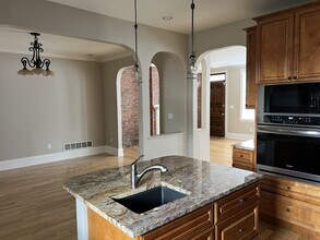 507 Avery St in Pittsburgh, PA - Building Photo - Building Photo