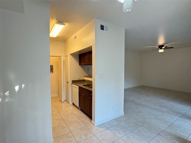 property at 6500 Harbor Town Dr
