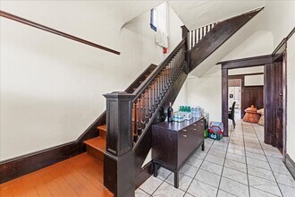 1625 Martin Luther King Jr Way, Unit 1 in Berkeley, CA - Foto de edificio - Building Photo