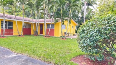 4760 SW 66th Terrace in Davie, FL - Building Photo - Building Photo