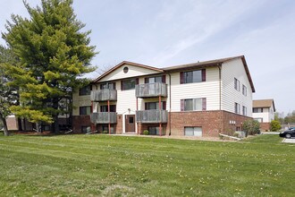 Park West 217-546-7575 in Springfield, IL - Foto de edificio - Building Photo