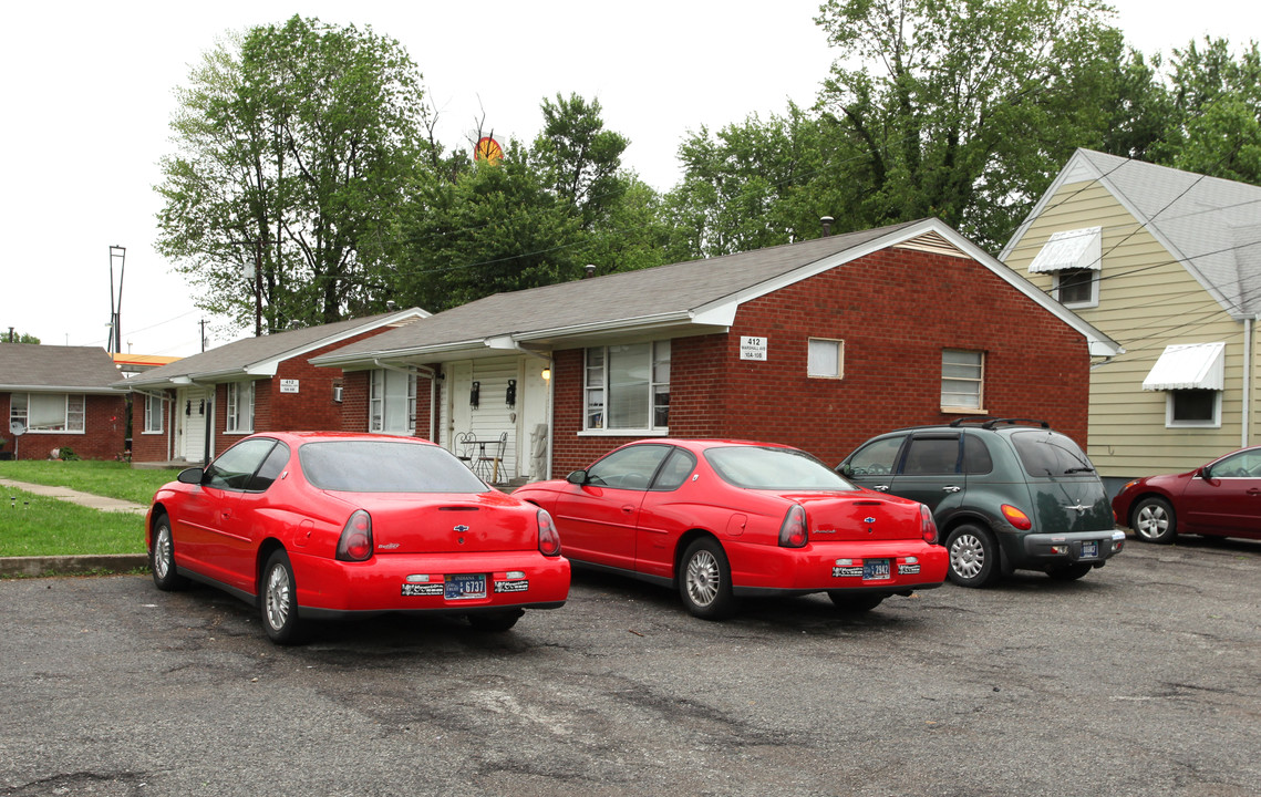 412 Marshall Ave in Clarksville, IN - Foto de edificio