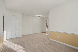 3820 Stumpy Lake Ln in Virginia Beach, VA - Building Photo - Building Photo