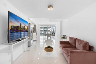 6620 Indian Creek Dr, Unit SI ID1380771P in Miami Beach, FL - Building Photo