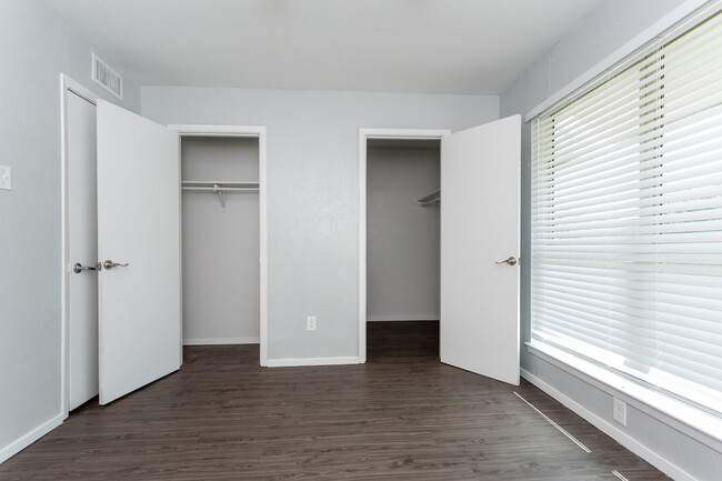 Texas Apartments in Terrell, TX - Building Photo - Interior Photo