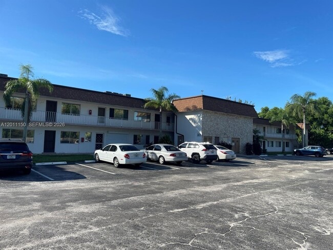 property at 2878 Donnelly Dr