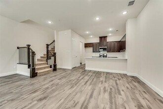 1577 Windermere Wy in Farmers Branch, TX - Building Photo - Building Photo