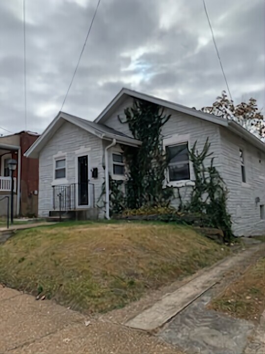 7022 Plateau Ave in St. Louis, MO - Building Photo