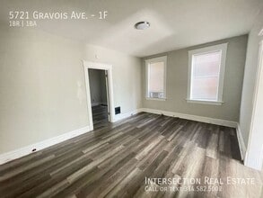 5721 Gravois Ave in St. Louis, MO - Building Photo - Building Photo