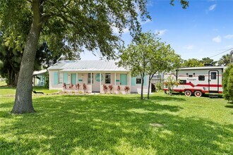 1305 S 26th St in Tampa, FL - Building Photo - Building Photo